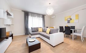 Friendly Rentals Costanza